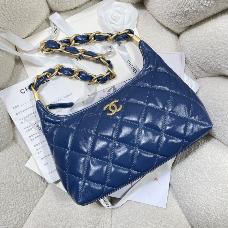 Ch**el hobo bags